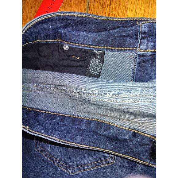 Celebrity Pink jeans - Picture 4 of 4